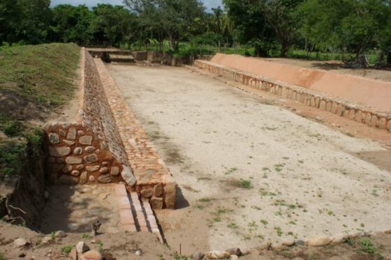 Tour Soledad de Maciel, Zona Arqueológica en Zihuatanejo. Pirámides Xihuacán en Ixtapa Zihuatanejo. Excursión a la Zona Arqueológica de Zihuatanejo. Cuánto cuesta la Zona Arqueológica en Zihuatanejo. Zona Arqueológica Soledad de Maciel Xihuacán Zihuatanejo. Zona arqueológica Soledad de Maciel (La Chole) Zihuatanejo